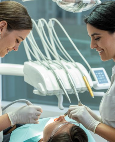 FP de Higiene Bucodental en Galicia: Salarios y plazas en el SERGAS 2026